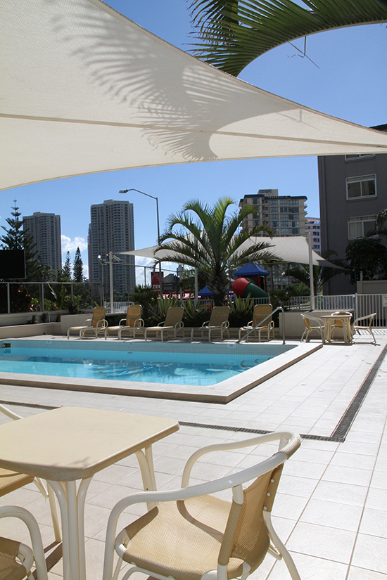 Hi Surf Beachfront Resort Apartments - Hervey Bay Accommodation 4