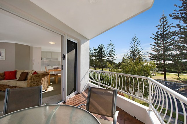 Le Beach Apartments - Dalby Accommodation 0