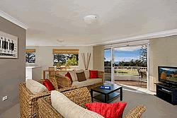 Le Beach Apartments - Accommodation QLD 3