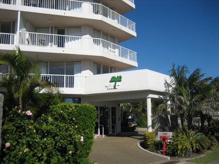 Meridian Tower - Coogee Beach Accommodation 11