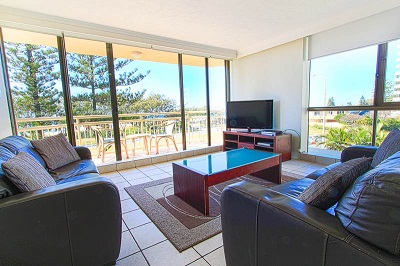 Seacrest Beachfront Holiday Apartments - Accommodation Gladstone 3