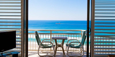 Seacrest Beachfront Holiday Apartments - Accommodation Gladstone 4