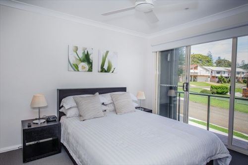 Escape At Nobbys - Accommodation Burleigh 4