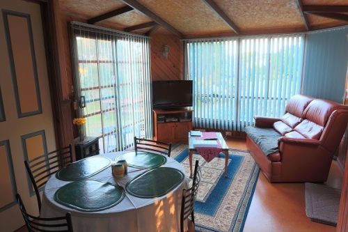 Stanley Lakeside Spa Cabins - Accommodation Burleigh 4