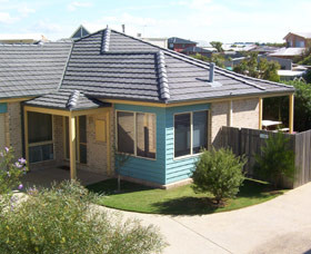 Surfcoast Cottages - Coogee Beach Accommodation