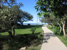Raintrees On Moffat Beach - Geraldton Accommodation