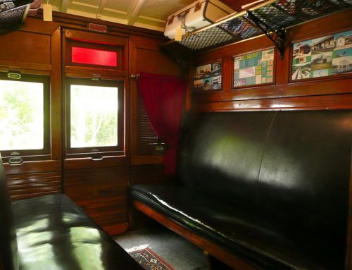 Mt Nebo Railway Carriage amp Chalet - Geraldton Accommodation