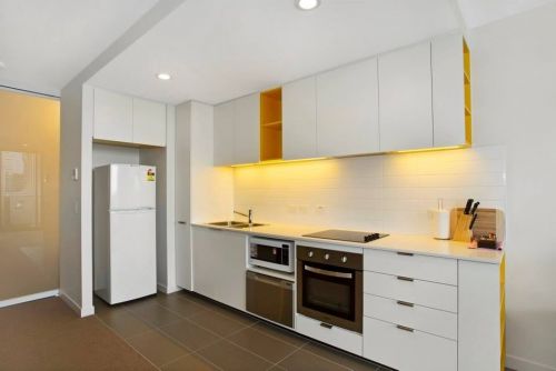 Astra Apartments - Melbourne Docklands - thumb 1