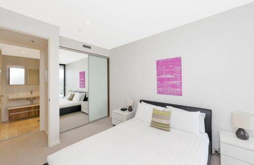 Astra Apartments Canberra - ACT Tourism