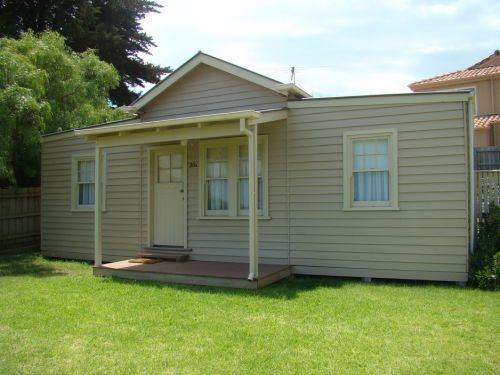 George Cottage - St Kilda Accommodation