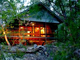 Girraween Environmental Lodge Ltd - Accommodation NT