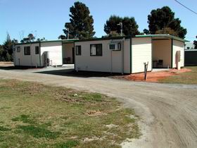 Pinnaroo Cabins - Accommodation in Bendigo