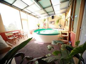 Down To Erth Bampb - Accommodation Airlie Beach