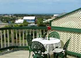 Gateway to The Great Ocean Road Self Contained Bed amp Breakfast - Lismore Accommodation