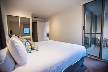 Waldorf Sydney Central Serviced Apartments - thumb 17