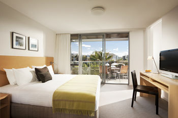 Pullman Magenta Shores Resort - Accommodation in Brisbane