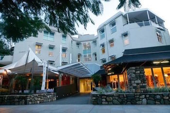The Emerald Resort Noosa - Accommodation Port Macquarie 11