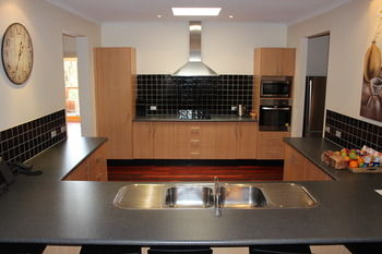Yering Gorge Cottages By The Eastern Golf Club - Tweed Heads Accommodation 23