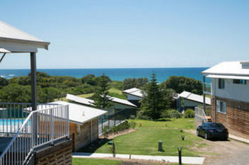 Caves Beachside Hotel - Accommodation NT 30
