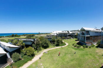 Caves Beachside Hotel - Accommodation NT 56