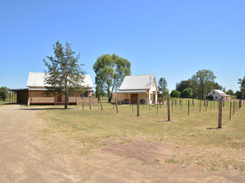 Madigan Wine Country Cottages - Accommodation Mermaid Beach 27