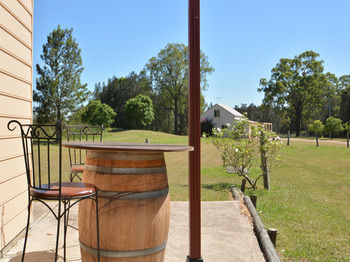 Madigan Wine Country Cottages - Accommodation NT 39