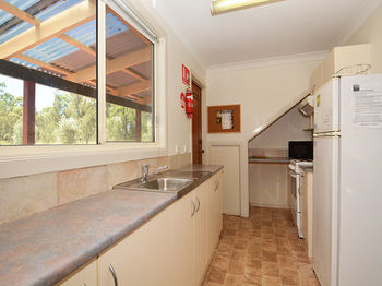 Madigan Wine Country Cottages - Accommodation NT 71