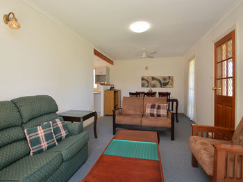 Madigan Wine Country Cottages - Accommodation Port Macquarie 84