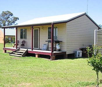 Madigan Wine Country Cottages - Accommodation Mermaid Beach 3