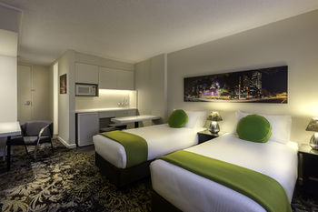 City Limits Hotel - Accommodation Noosa 7