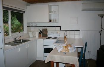 Hill 'N' Dale Farm Cottages - Tweed Heads Accommodation 24