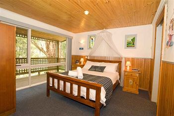 Hill 'N' Dale Farm Cottages - Tweed Heads Accommodation 1