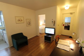 Drummond Apartments Services - Accommodation Tasmania 17
