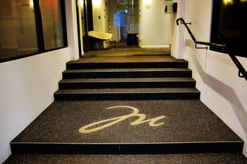 Morgans Boutique Hotel - Accommodation Noosa 33