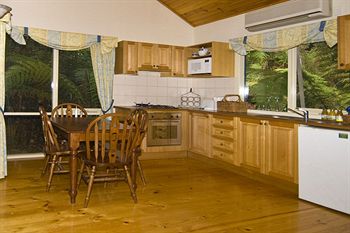 Cottages At Monreale - Tweed Heads Accommodation 49