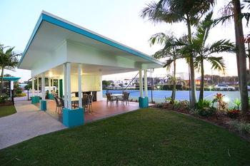 San Marino By The Sea Apartments - Tweed Heads Accommodation 12