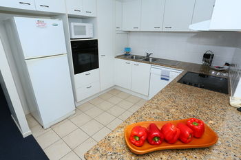 San Marino By The Sea Apartments - Tweed Heads Accommodation 45