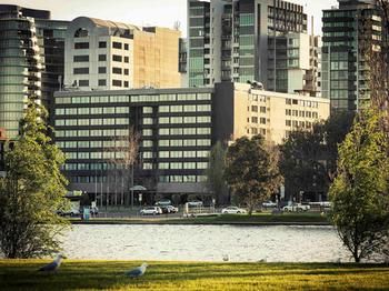 Mercure Melbourne Albert Park - Tweed Heads Accommodation 66