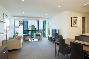 Melbourne Short Stay Apartment At SouthbankOne - Tweed Heads Accommodation 14
