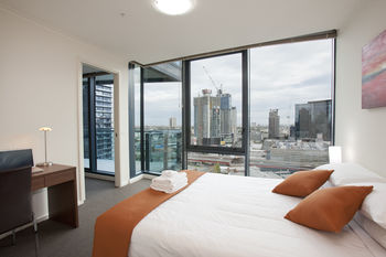Melbourne Short Stay Apartment At SouthbankOne - Accommodation NT 19