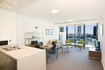 Melbourne Short Stay Apartment At SouthbankOne - Tweed Heads Accommodation 21