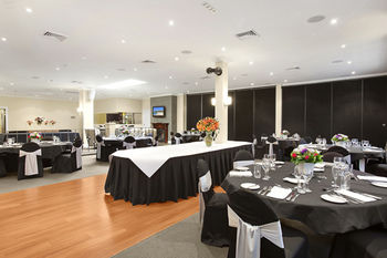 Checkers Resort & Conference Centre - Accommodation NT 9