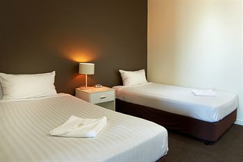 City Edge Serviced Apartments East Melbourne - Accommodation Port Macquarie 5