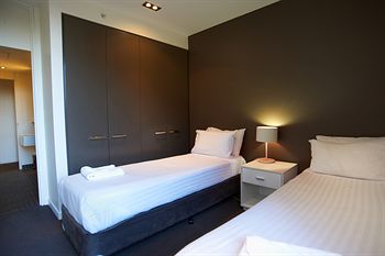 City Edge Serviced Apartments East Melbourne - Tweed Heads Accommodation 13