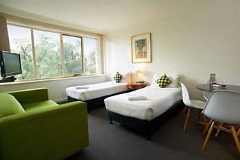 City Edge Serviced Apartments East Melbourne - Tweed Heads Accommodation 28