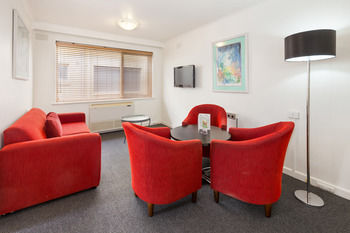 City Edge Serviced Apartments East Melbourne - Accommodation Port Macquarie 61