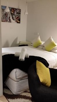 Hiigh Apartments - Tweed Heads Accommodation 35