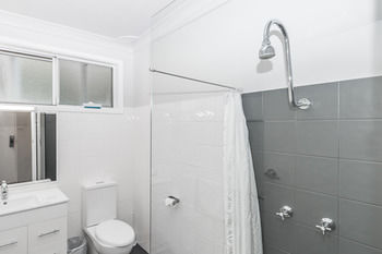 The Esplanade Motel - Formerly Eco-Inn Warners Bay - Tweed Heads Accommodation 6