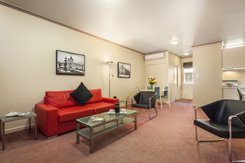Carlton Clocktower Apartments - Tweed Heads Accommodation 1