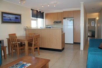84 The Spit - Tweed Heads Accommodation 82
